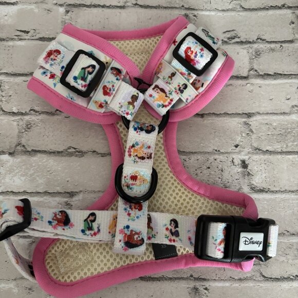 Sassy Woof Disney Princess Dog Harness Size M NWT - Picture 2 of 3